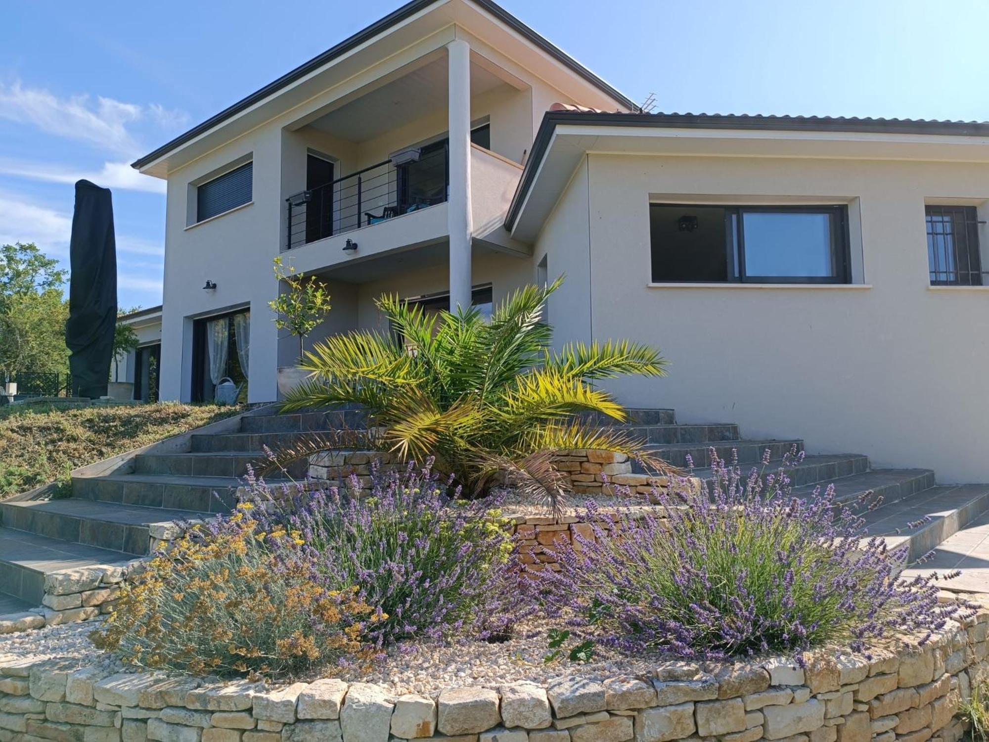 Maison Contemporaine Saint-Privat-de-Champclos Exteriér fotografie