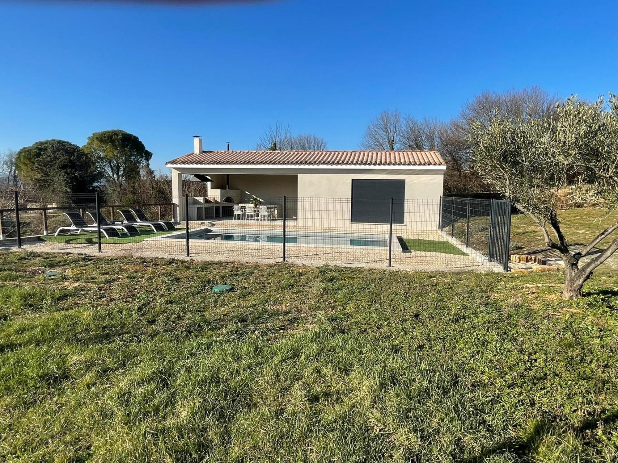 Maison Contemporaine Saint-Privat-de-Champclos Exteriér fotografie